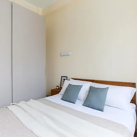 The Best Rent - Bright One-bedroom In Corso Vittorio Emanuele Ii